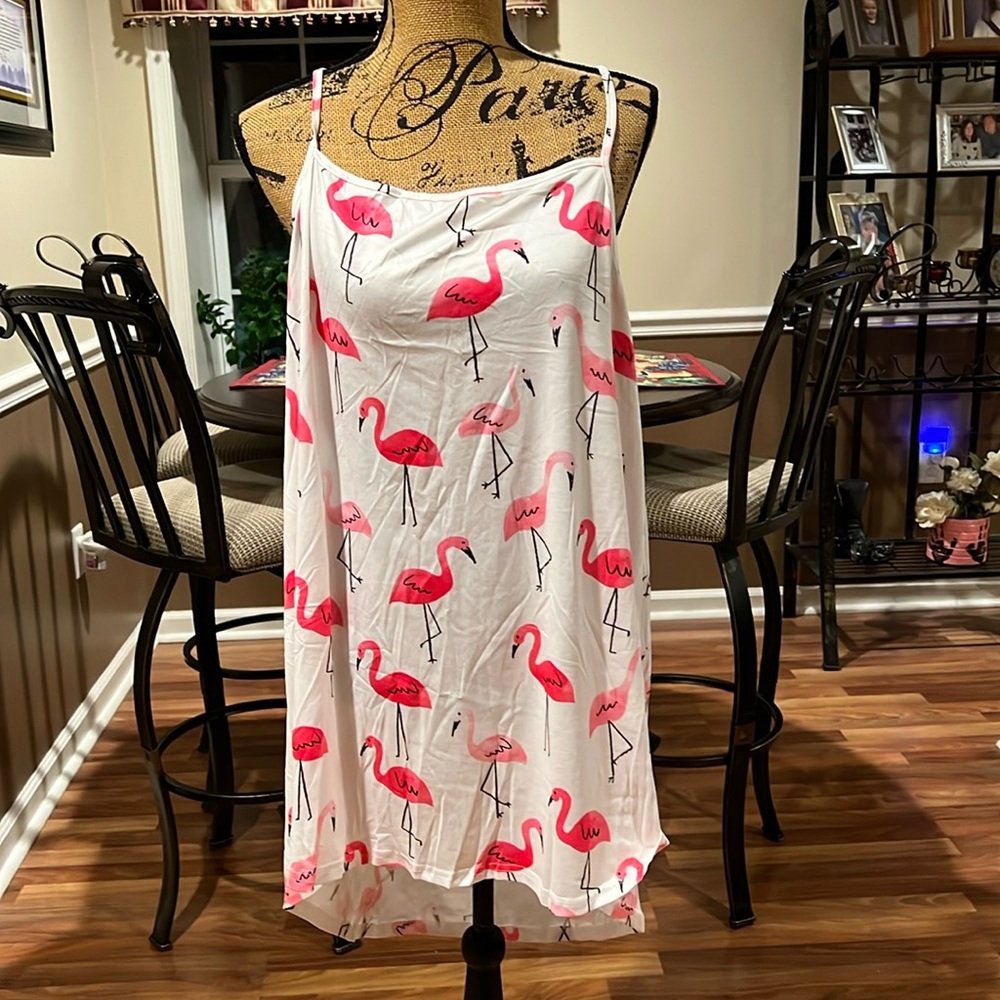 Size 1XL pink flamingo oversized tank top